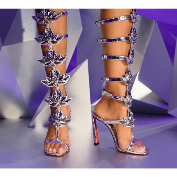 Christian Louboutin Marvel Sea Warrior Silver Gladiator Metallic Sandals EU 38.5 - Picture 3 of 12